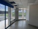 Location Local commercial Saint-pierre  97410 565 m2