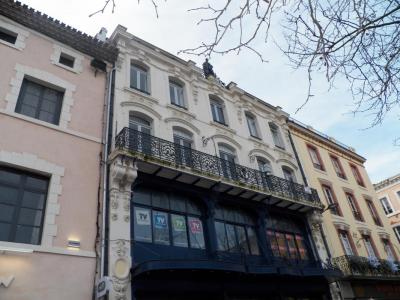 Location Local commercial CARCASSONNE 11000