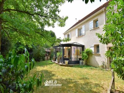 Vente Maison 8 pices COIGNIERES 78310