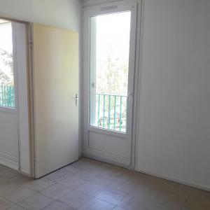 For rent Apartment MONTBARD 