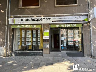 photo For rent Commerce GRENOBLE 38