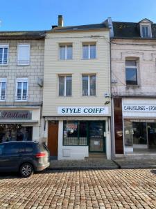 Vente Local commercial AUMALE  76