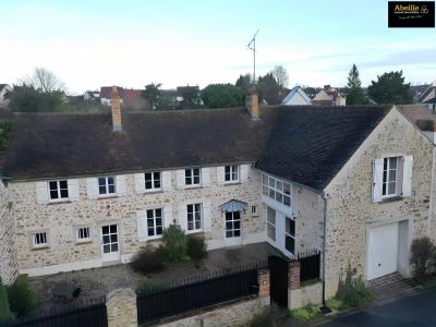 For sale House SAINT-MAURICE-MONTCOURONNE  91