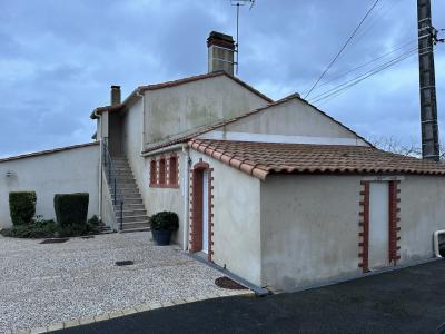 For sale House MOUTIERS-LES-MAUXFAITS 