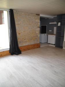 Location Appartement SAINTE-HERMINE  85