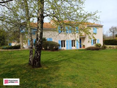 Vente Maison 10 pices PARTHENAY 79200