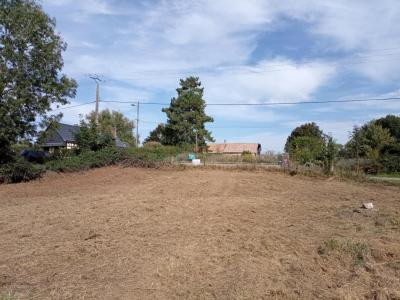 For sale Land BEZU-LA-FORET  27