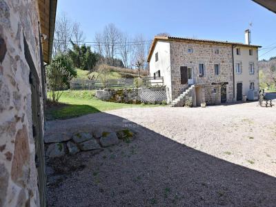 For sale House SAINT-BONNET-DES-QUARTS 