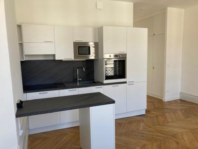 photo For rent Apartment LYON-2EME-ARRONDISSEMENT 69