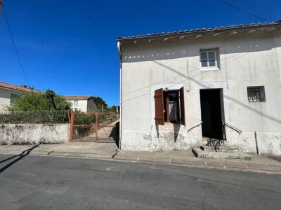 Vente Maison 3 pices CIVRAY 86400