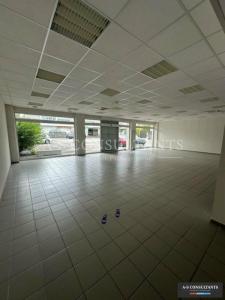 Location Local commercial OYONNAX  01