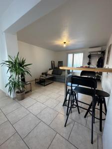 Vente Appartement 3 pices BOUC-BEL-AIR 13320