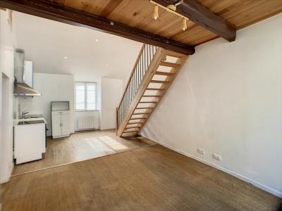 photo For rent House CHAMPEIX 63