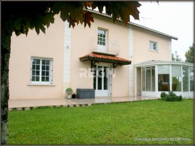 photo For sale Prestigious house BARBEZIEUX-SAINT-HILAIRE 16