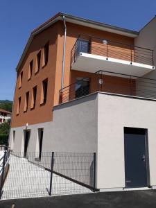 For rent Apartment VALSONNE  69