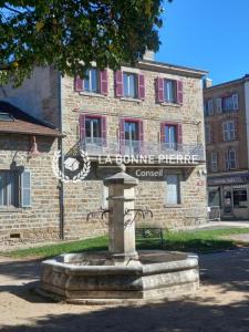 For sale Apartment building SAIL-SOUS-COUZAN  42