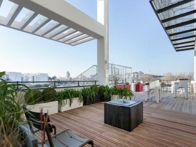 photo For rent Apartment MARSEILLE-10EME-ARRONDISSEMENT 13