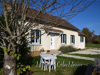 Vente Maison 5 pices SAVIGNAC-LES-EGLISES 24420