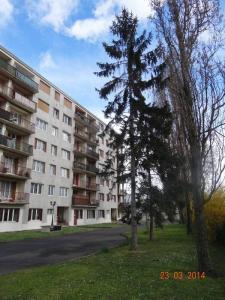 Location Appartement ROMAINVILLE  93