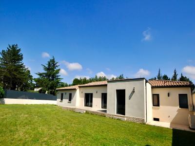 Vente Maison 8 pices SORGUES 84700