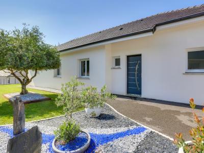 For sale House MONEIN  64