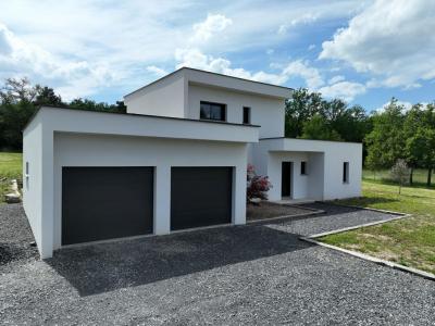 For sale House ORLEAT  63