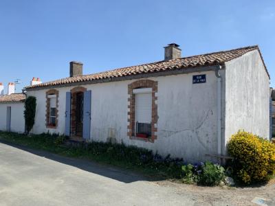 For sale House LONGEVILLE-SUR-MER  85