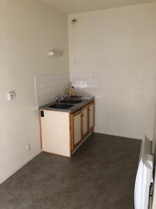 photo For rent Apartment CHATRE 36