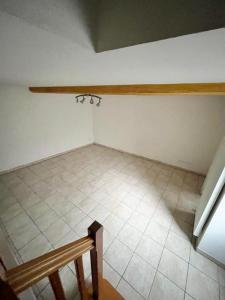 photo For rent House VOLVIC 63