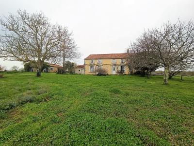 For sale House LUSSANT  17
