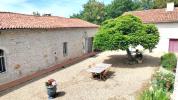 House NANTEUIL-EN-VALLEE Charente