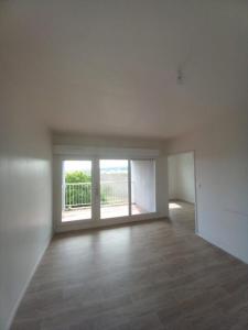 For rent Apartment VALMONT  57
