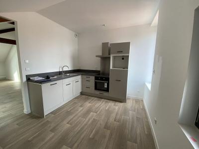 photo For rent Apartment FEURS 42