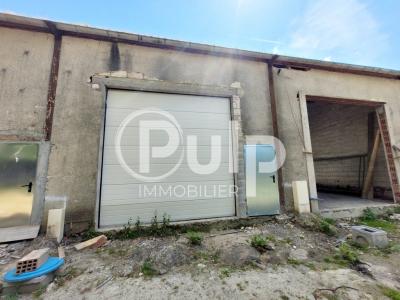 photo For sale Commerce WAHAGNIES 59