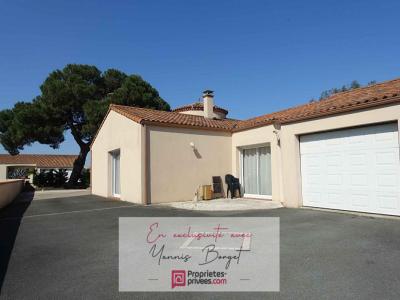 For sale House CHAUCHE  85