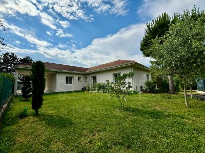 photo For sale House ARZAY 38