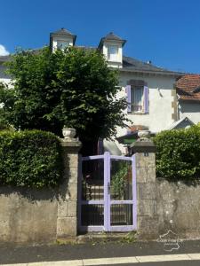 Vente Maison 6 pices PLEAUX 15700