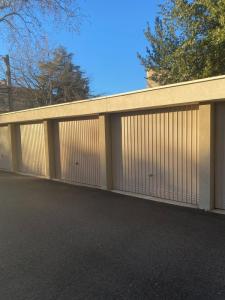 Location Parking AVIGNON 84000