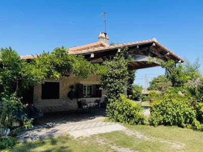 For sale House SAINT-MORILLON 