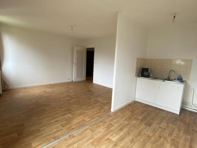 For rent Apartment ARPAJON 