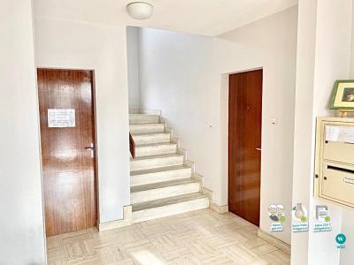 photo For rent Apartment BEAUSSE 49