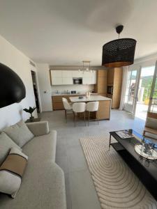 Vente Appartement GRIMAUD  83