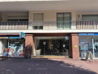 photo For rent Parking ANTIBES 06