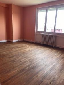 Location Appartement COMMENTRY 