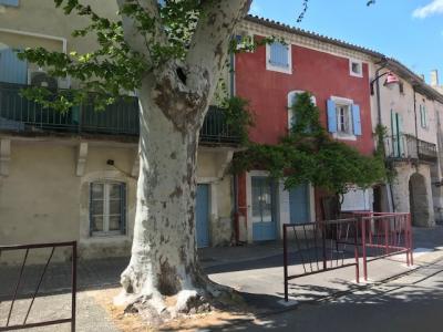 photo For sale Apartment building BAUME-DE-TRANSIT 26