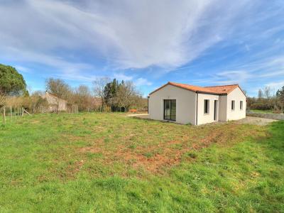 Vente Maison 5 pices SAINT-CHRISTOPHE-SUR-ROC 79220