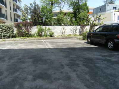 Location Parking TALENCE 33400