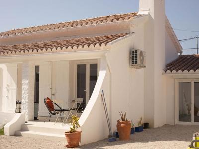 photo For sale House LIRAC 30