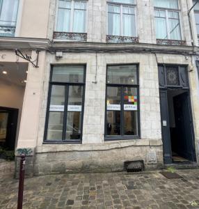 Location Commerce LILLE 59800