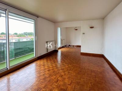 For sale Apartment EYSINES  33